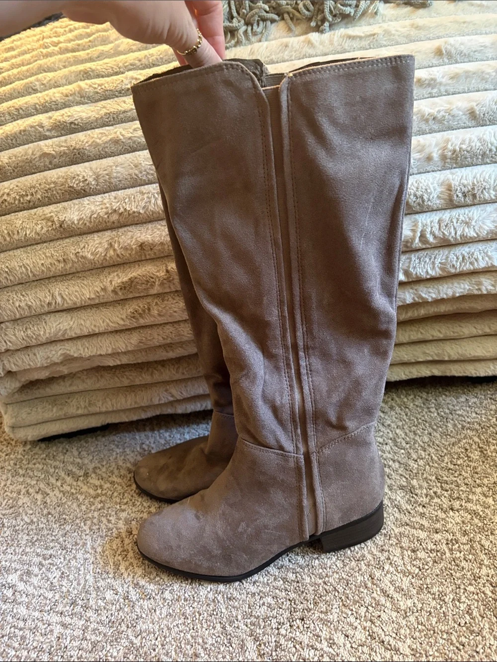 Women's Tall Suede Knee-High Boots in Taupe